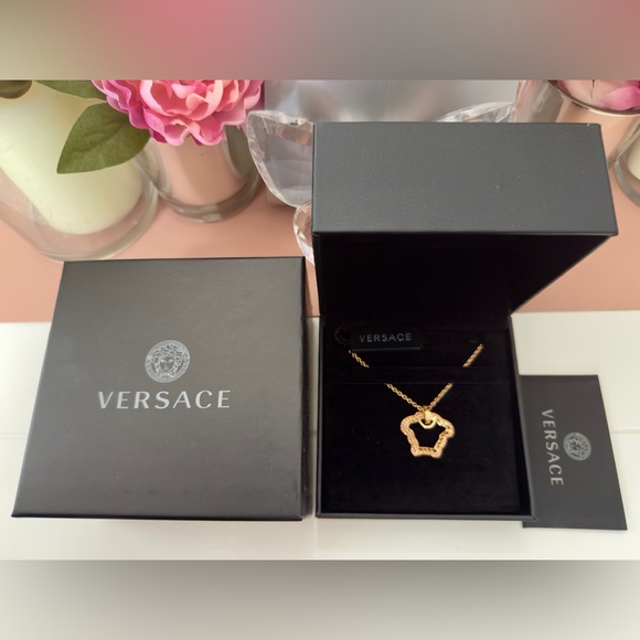 Versace Crystal Medusa Necklace - Picture 5 of 5
